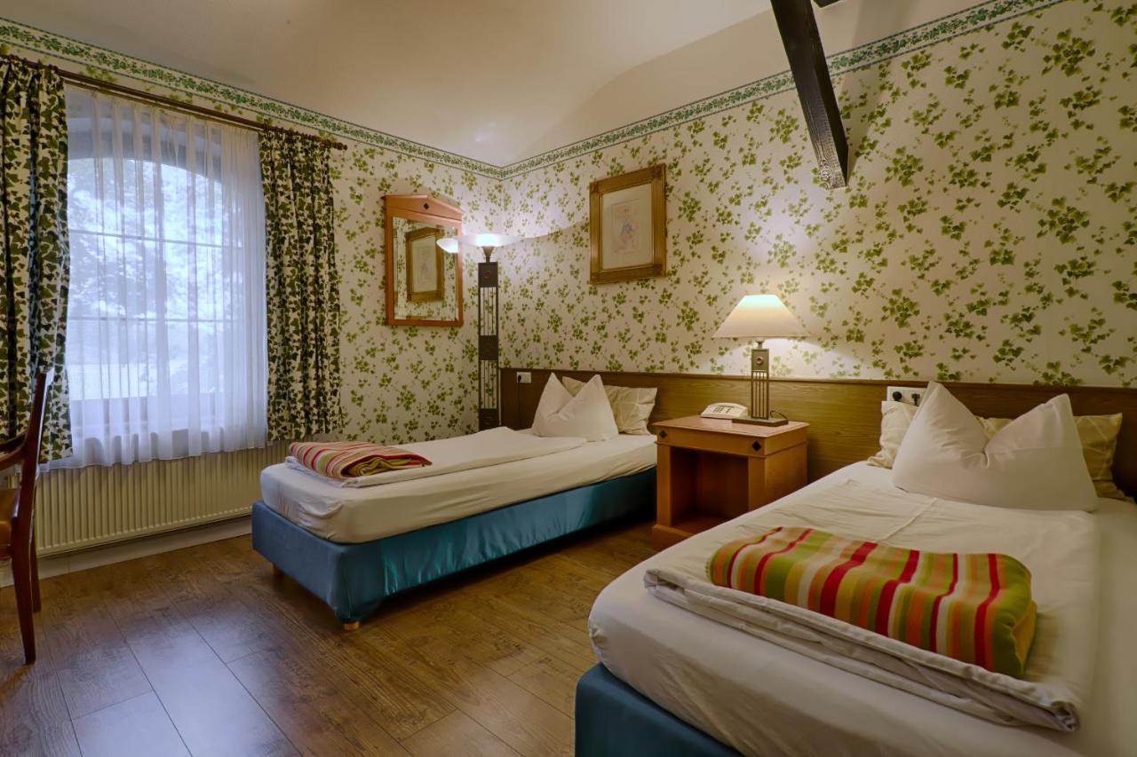 Waldschloesschen Bed and Breakfast Mittenwalde Buitenkant foto