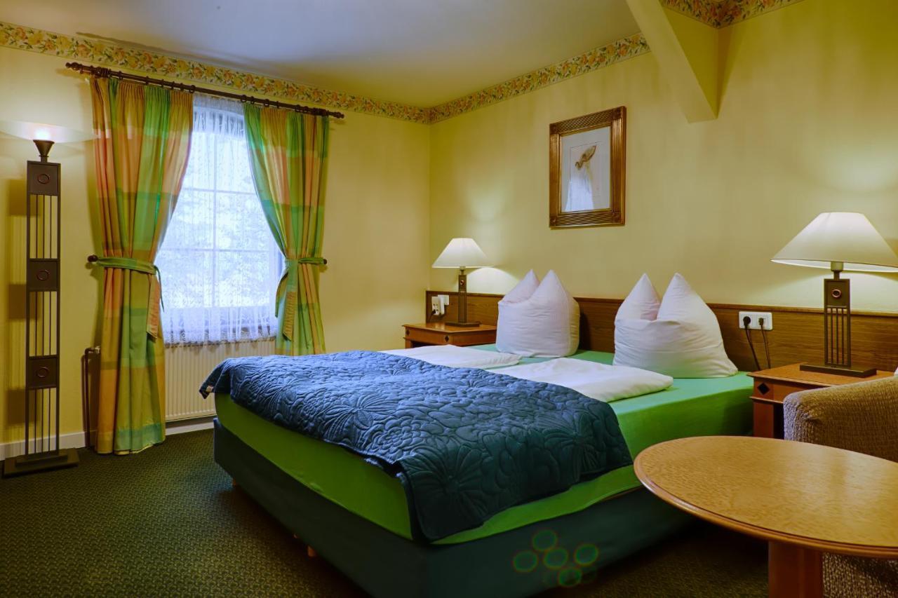 Waldschloesschen Bed and Breakfast Mittenwalde Kamer foto