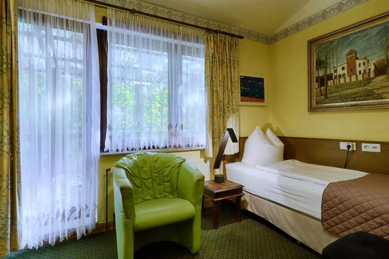 Waldschloesschen Bed and Breakfast Mittenwalde Kamer foto