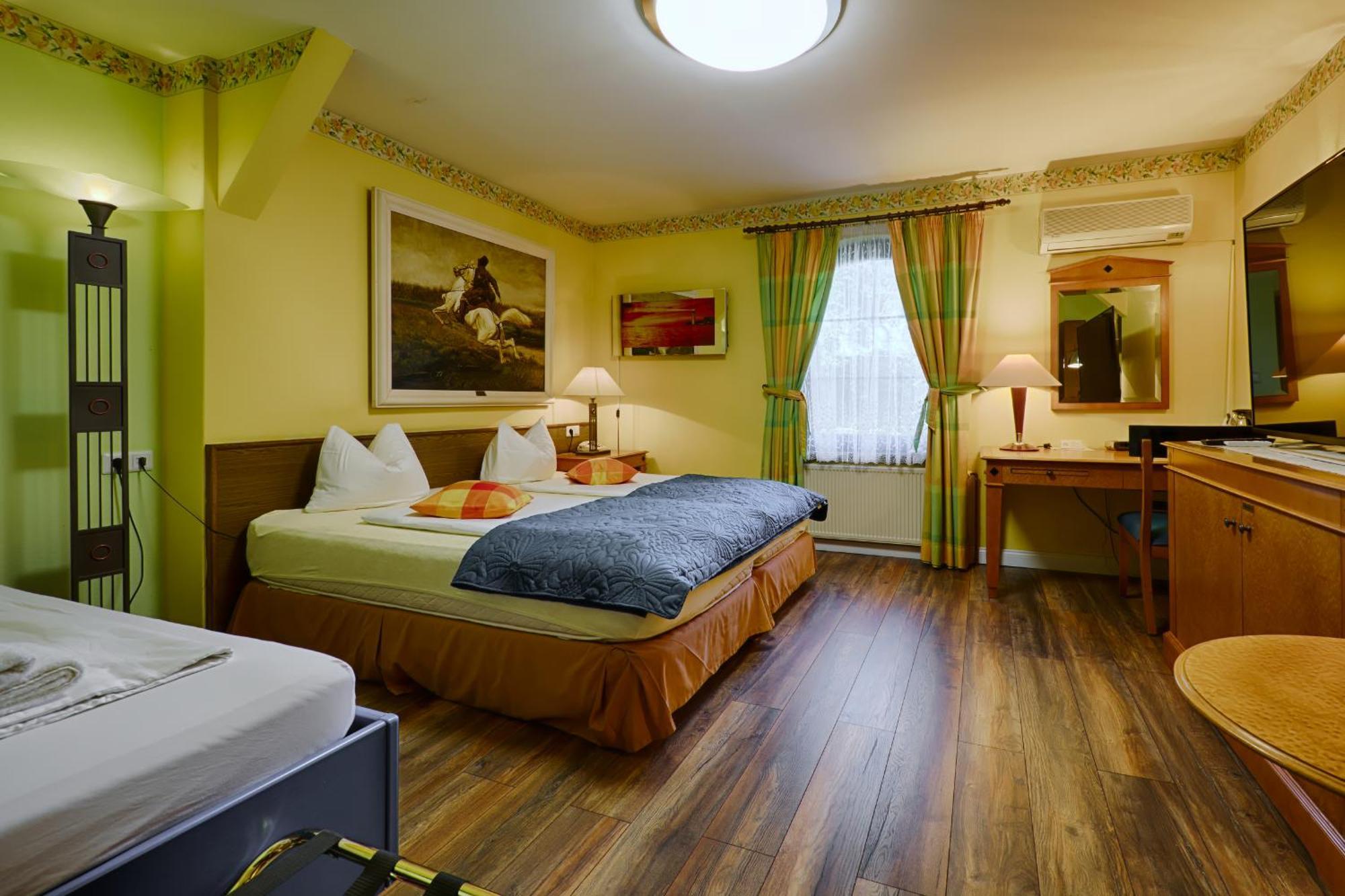 Waldschloesschen Bed and Breakfast Mittenwalde Kamer foto